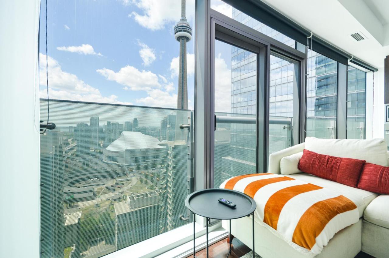 Downtown Toronto Condo Near Cn Tower, Mtcc, Rogers Center , Union Station Exterior photo
